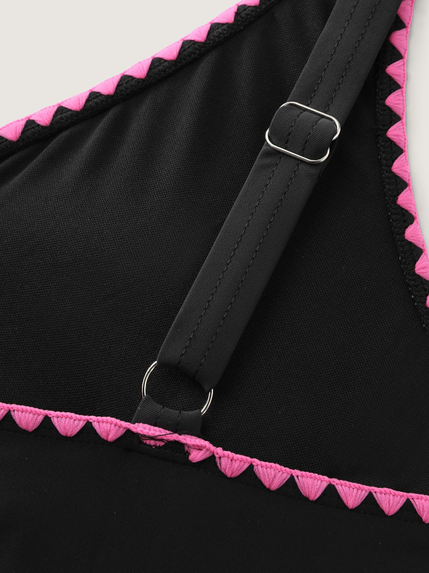 7b73deea-b5ca-4842-bb29-84847fbd6c6f